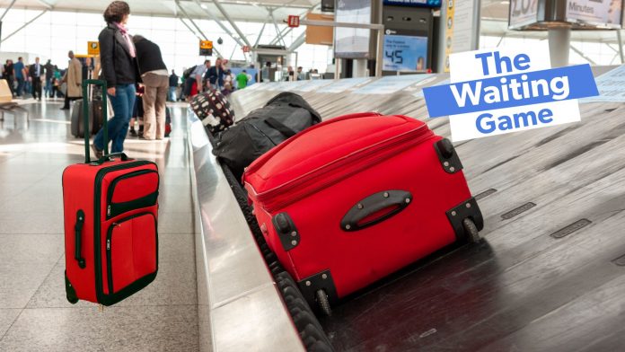 How Long Do Suitcases Stay On Baggage Carousels After Their Arrival?